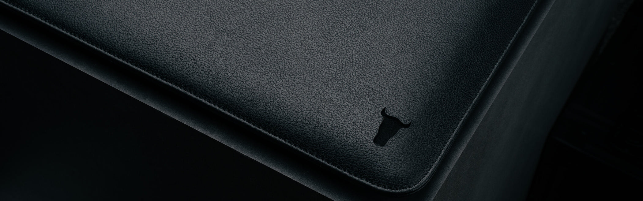 Leather Laptop Cases & Sleeves