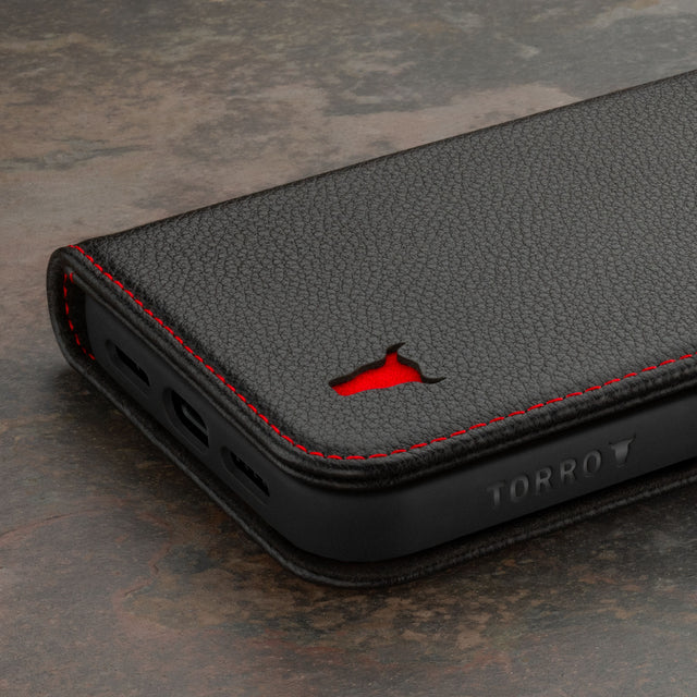 TORRO Leather Case Compatible with iPhone 15 Pro Max – Premium Leather  Bumper Case - Dark Brown