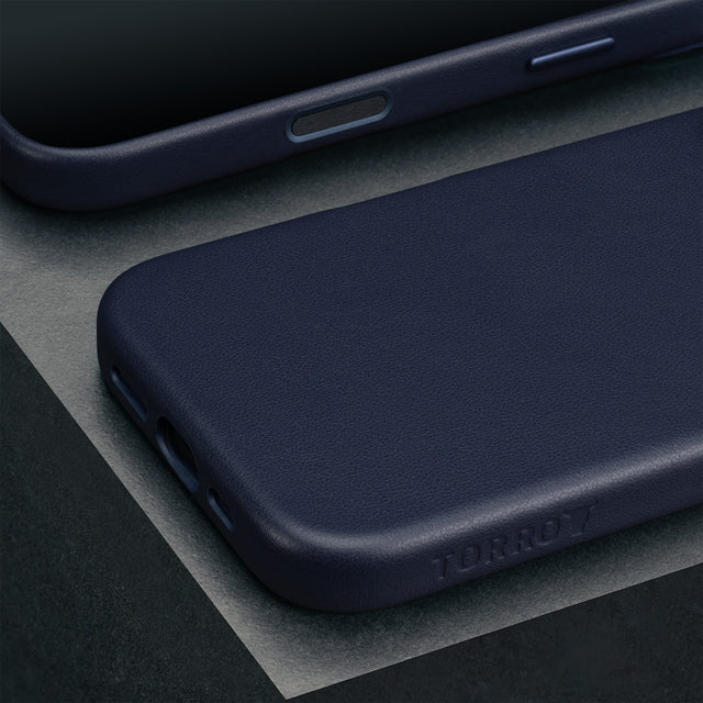 Blue Leather Slimline Bumper Case for iPhone 16 Pro