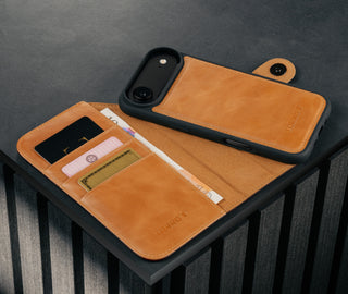 Card holder and detachable cover of the Black Leather Detachable Case for iPhone 17 Air