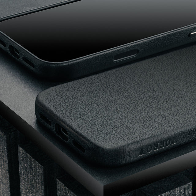 Slimline Black Leather Bumper Case for iPhone 17 Pro