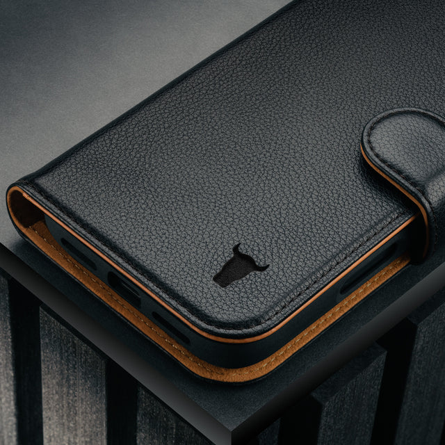 Black Leather Detachable Case for iPhone 17 Pro